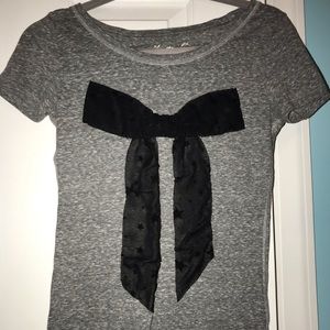 American Eagle short sleeve shirt